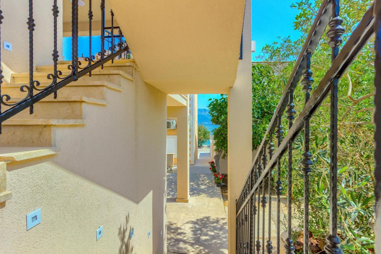 Villa" Arijana 2" Slatine Dış mekan fotoğraf