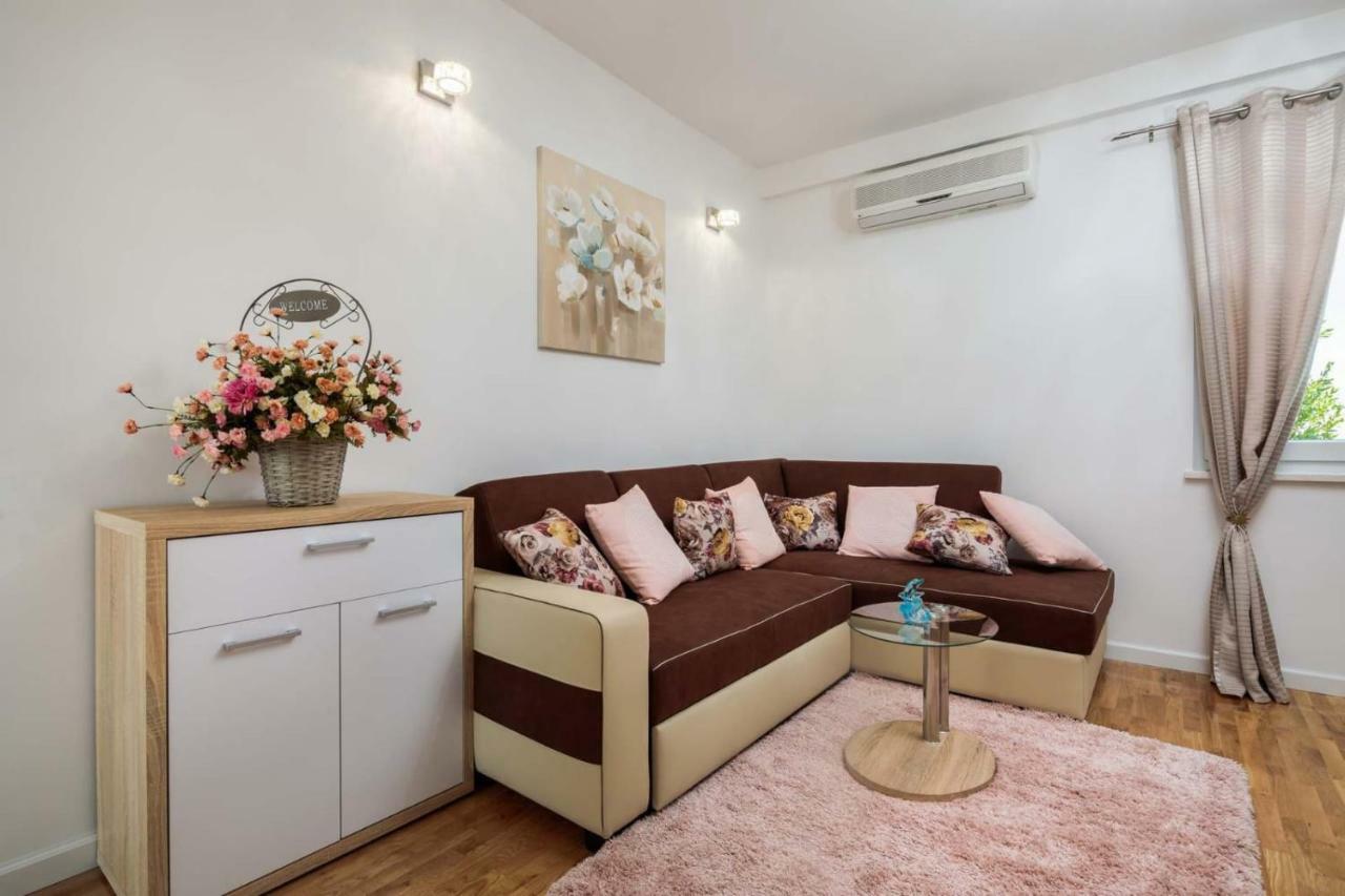 Villa" Arijana 2" Slatine Dış mekan fotoğraf